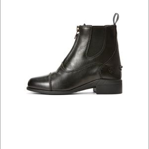 Ariat Black Bootie size 3